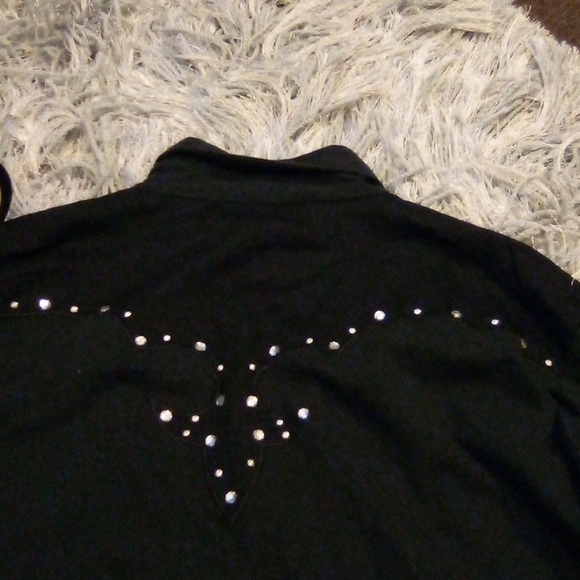 Ladies Country Tease Blouse - Picture 5 of 6